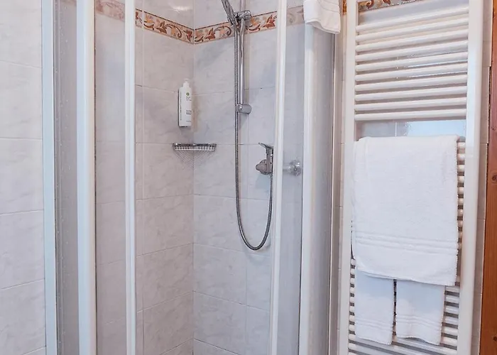 Cima Piazzi Отель Изолачча